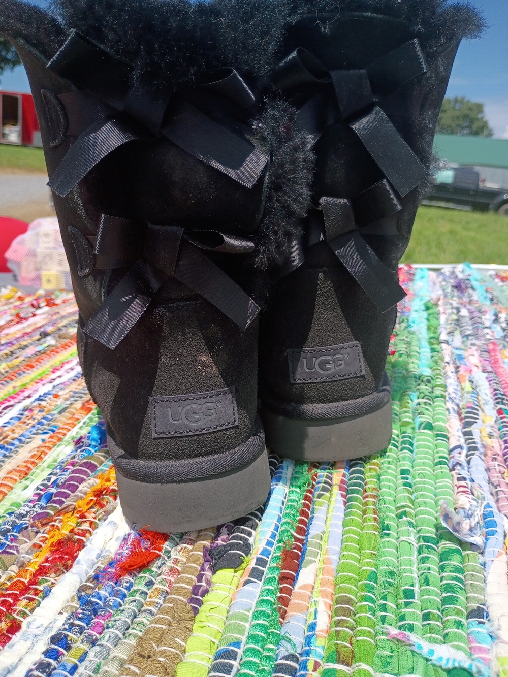 UGG Kids Black Bow-Back Short Boots